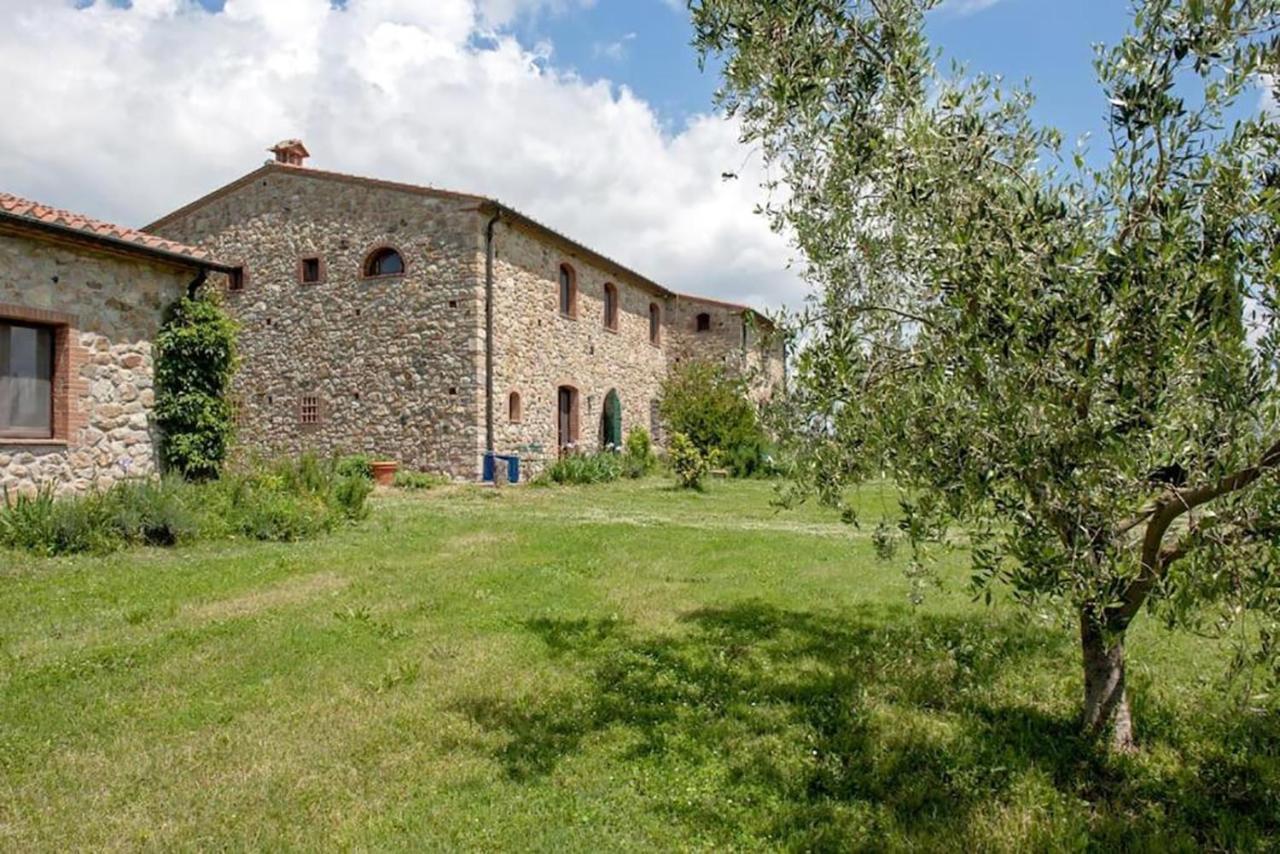 Agriturismo Fattoria Di Statiano Pomarance Exteriör bild
